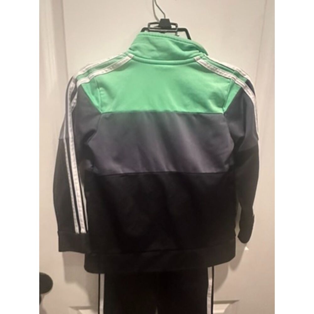 Adidas Unisex 2 Piece Tracksuit - Green, White & Black Size 6 - Picture 11 of 12